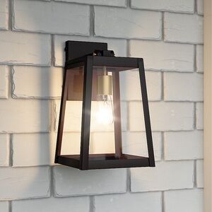 Quoizel Amberly Grove 1 -Light 14.25-in H Bronze Hardwired Outdoor Wall Light